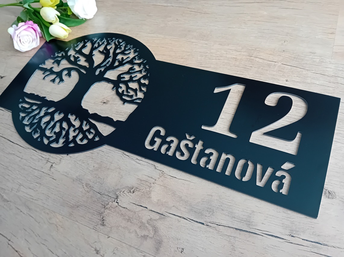 Číslo popisné: Rodinný strom života