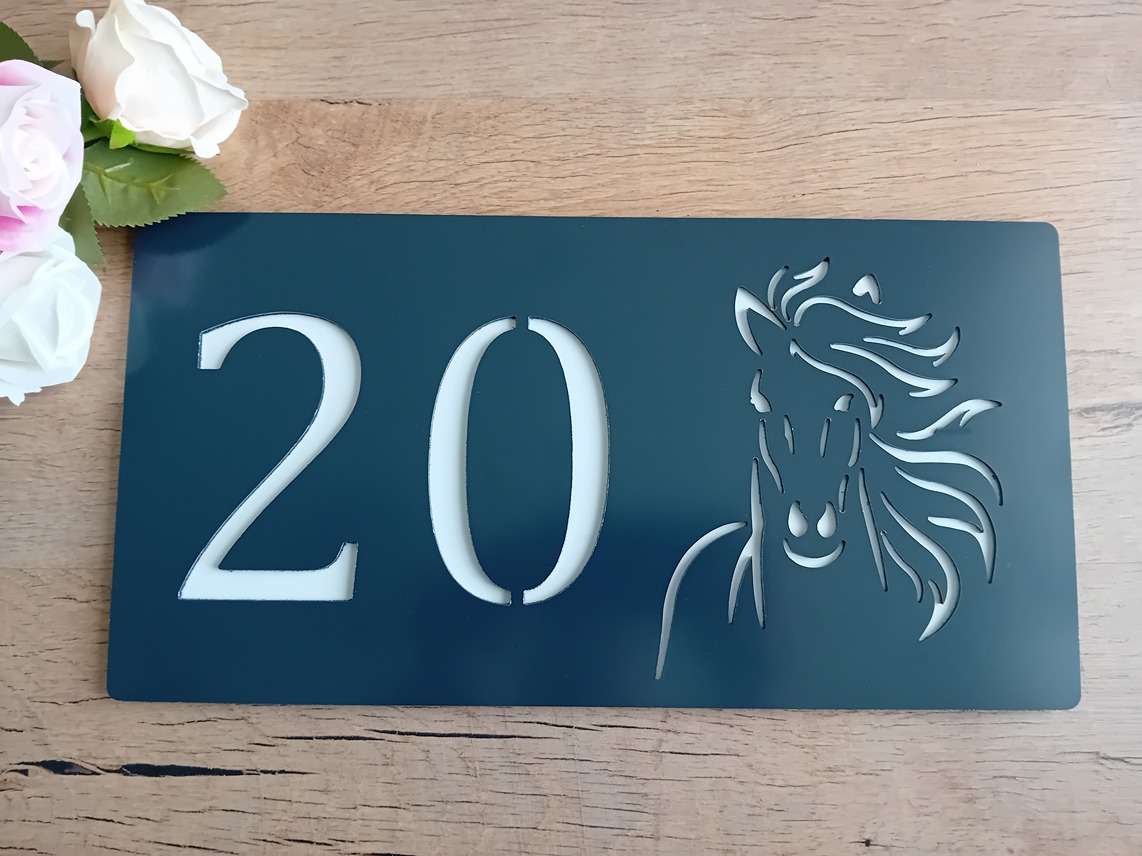 Číslo popisné: Horse