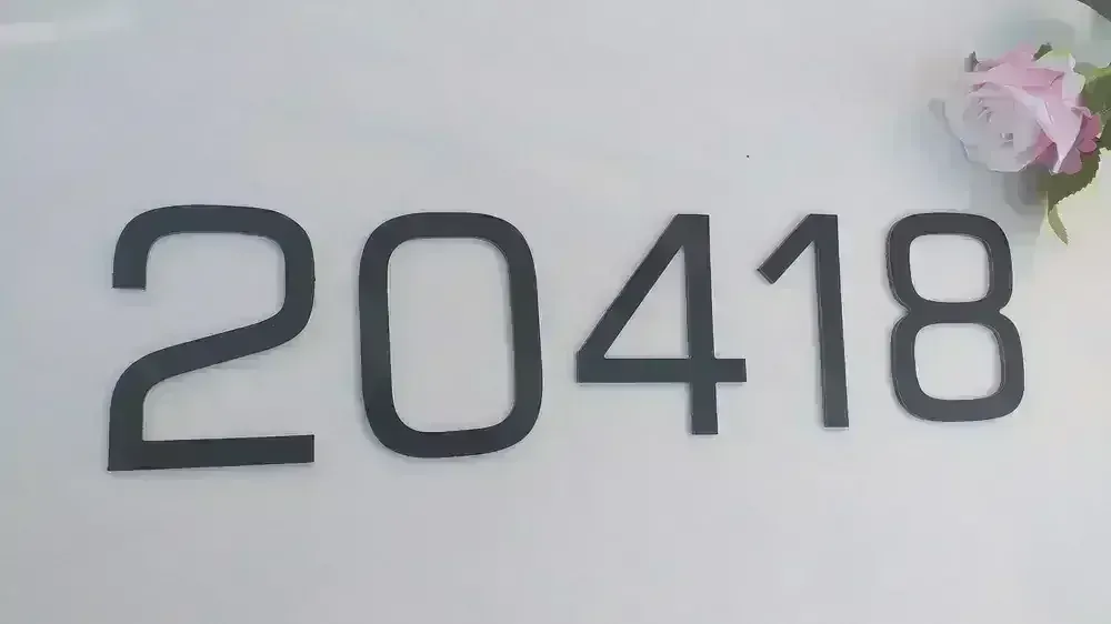 Číslo popisné: Techno